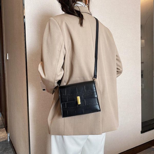 casual solid pu leather messenger women stone pattern shoulder bags fashion female tote bolso bandolera mujer
casual solid pu leather messenger women stone pattern shoulder bags fashion female tote bolso bandolera mujer