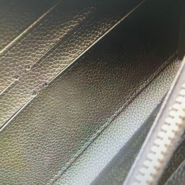 m60171 embossed empreint leather clemence zippy wallet for women long zipper wallet zip card holders purses woman wallets 60171, Red;black
m60171 embossed empreint leather clemence zippy wallet for women long zipper wallet zip card holders purses woman wallets 60171, Red;black