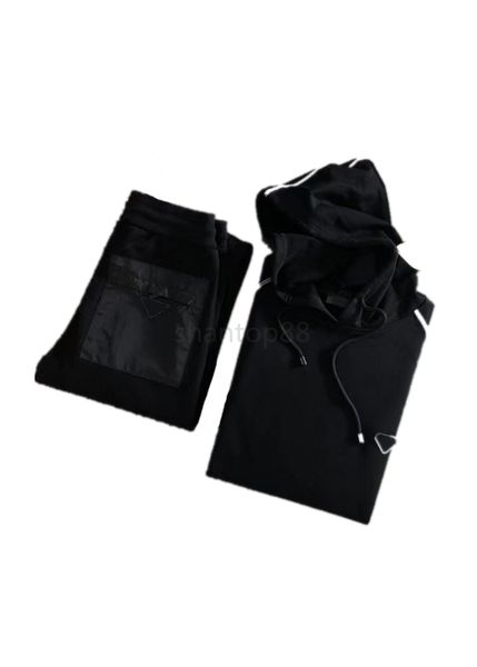 21fw designer prad mens tracksuits budge line outline embellishment hooded sweater suit 450g terry cotton sportswear fashion business casual, Gray
21fw designer prad mens tracksuits budge line outline embellishment hooded sweater suit 450g terry cotton sportswear fashion business casual, Gray