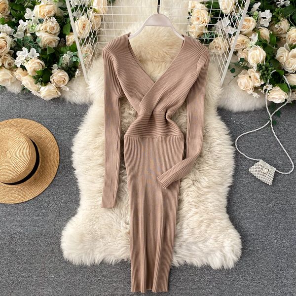 women korean knitted dress v neck long sleeve elastic sheath dress autumn solid knitting pencil dress, White;black
women korean knitted dress v neck long sleeve elastic sheath dress autumn solid knitting pencil dress, White;black