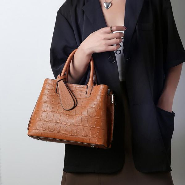 evening bags women pu leather handbags shoulder fashion ladies crossbody for casual female tote messenger
evening bags women pu leather handbags shoulder fashion ladies crossbody for casual female tote messenger