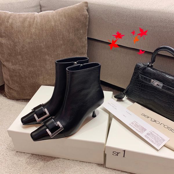 2022 fashion love women boots chunky heel martin laureate boot black white yellow martins woman shoes with box and logo size 35-40 -k156
2022 fashion love women boots chunky heel martin laureate boot black white yellow martins woman shoes with box and logo size 35-40 -k156