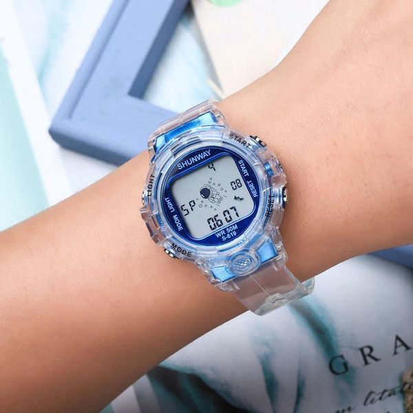 wristwatches uthai ce74 astronaut waterproof watch 50m children's electronic student party, Slivery;brown
wristwatches uthai ce74 astronaut waterproof watch 50m children's electronic student party, Slivery;brown