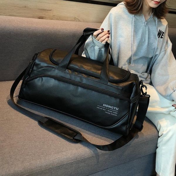 outdoor bags shoulder soft pu leather gym travel bag for men sports fitness gymtas duffel training luggage tas sac de sport
outdoor bags shoulder soft pu leather gym travel bag for men sports fitness gymtas duffel training luggage tas sac de sport