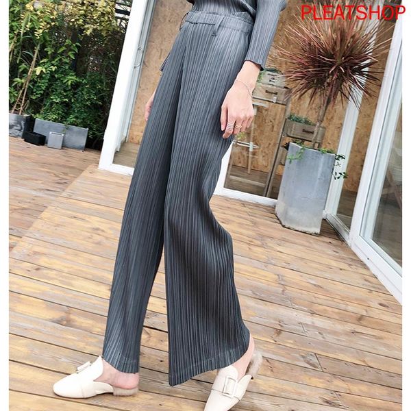women's pants & capris miyake fold straight-cut loose pleat trousers 2021 spring and summer slimming high floor-length, Black;white
women's pants & capris miyake fold straight-cut loose pleat trousers 2021 spring and summer slimming high floor-length, Black;white