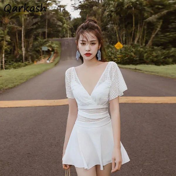 women's swimwear cover-up women summer v-neck short sleeve solid sweet young style design teens trendy retro vacation female beach, White;black
women's swimwear cover-up women summer v-neck short sleeve solid sweet young style design teens trendy retro vacation female beach, White;black