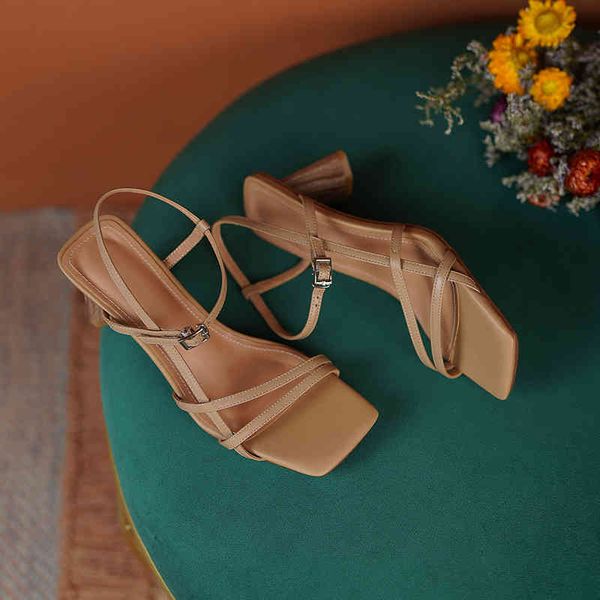 dress shoes qutaa thick high heel basic sandals genuine leather cut outs female pumps summer buckle hollow women size 34-39 jvoy, Black
dress shoes qutaa thick high heel basic sandals genuine leather cut outs female pumps summer buckle hollow women size 34-39 jvoy, Black