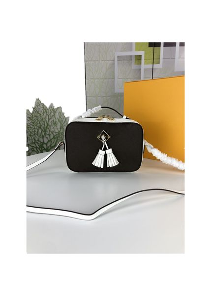 designers women handbag messenger bags leather pochette metis elegant shoulder bag crossbody shopping tote wallets ggÂlvÂlouisÂ
vittonÂyslÂ
vu
designers women handbag messenger bags leather pochette metis elegant shoulder bag crossbody shopping tote wallets ggÂlvÂlouisÂ
vittonÂyslÂ
vu