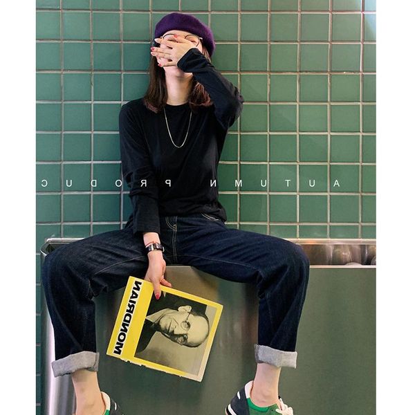 women's jeans high-waisted straight-leg red-eared women were thin 2021 autumn korean design sense simple dark blue pants
women's jeans high-waisted straight-leg red-eared women were thin 2021 autumn korean design sense simple dark blue pants