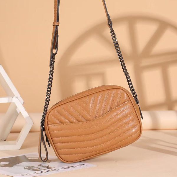 net red fashion women's bag layer cowhide small fragrance lingge chain single shoulder messenger waist bags
net red fashion women's bag layer cowhide small fragrance lingge chain single shoulder messenger waist bags