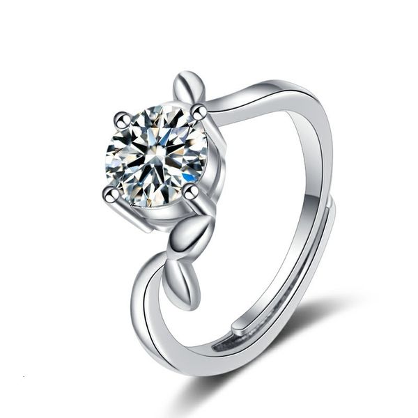 ring pure silver with mosang diamond d-color simulation stone 1 six claw holder live broadcast
ring pure silver with mosang diamond d-color simulation stone 1 six claw holder live broadcast