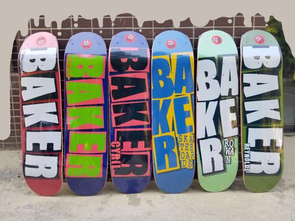 professional skateboard baker skateboard 8.0 inch u-shaped transverse 7-layer canada wood deck three-layer dyeing hi
professional skateboard baker skateboard 8.0 inch u-shaped transverse 7-layer canada wood deck three-layer dyeing hi