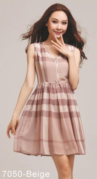 casual dresses classic sleeveless plaid dress, british style, for work and vacation, v-neck, temperament, waist, 7050 #, Black;gray
casual dresses classic sleeveless plaid dress, british style, for work and vacation, v-neck, temperament, waist, 7050 #, Black;gray
