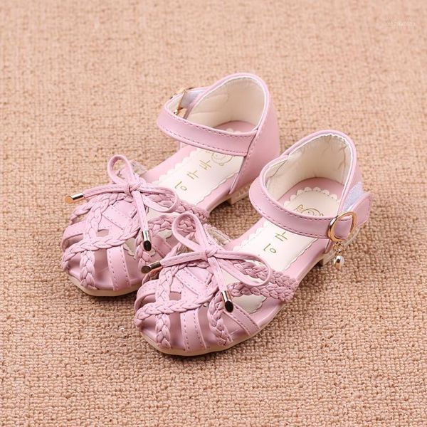 sandals 2021 girls princess children's shoes fashion summer knit bow soft size 21-301, Black;red
sandals 2021 girls princess children's shoes fashion summer knit bow soft size 21-301, Black;red