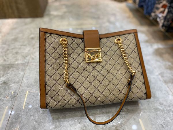 womens shoulder bag luxurys fashion ladies designers bag cross body woman pure color female womens handbag shoulder bag
womens shoulder bag luxurys fashion ladies designers bag cross body woman pure color female womens handbag shoulder bag