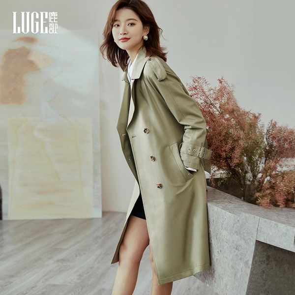 women's trench coats 2021 autumn fashion british style coat temperament slim over knee windbreaker women's medium and long, Tan;black
women's trench coats 2021 autumn fashion british style coat temperament slim over knee windbreaker women's medium and long, Tan;black