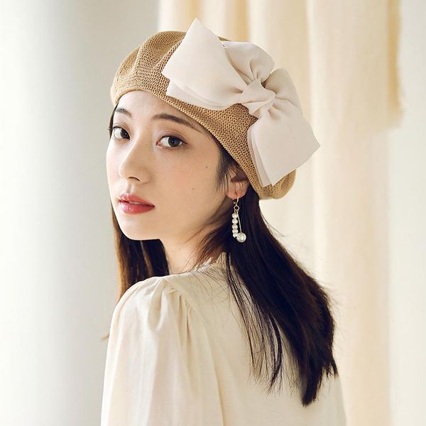 berets 2021 autumn winter plaid letter embroidery beret hats for women french fashion female classic sboy hat, Blue;gray
berets 2021 autumn winter plaid letter embroidery beret hats for women french fashion female classic sboy hat, Blue;gray