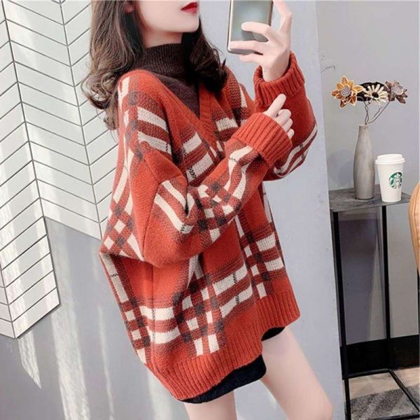 2021half height collar, two sweaters, loose fitting, plaid stitching knitted women's clothing in autumn and winter 2020, White;black
2021half height collar, two sweaters, loose fitting, plaid stitching knitted women's clothing in autumn and winter 2020, White;black