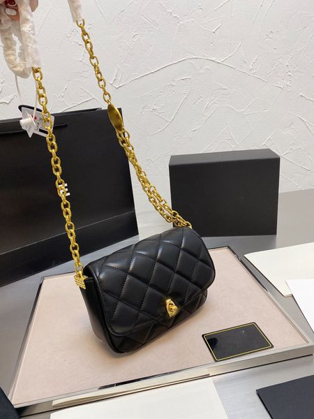 2021 new shoulder bags women handbag crossbody bag brands designer handbags flower printing bag purse 20*15cm1, Black
2021 new shoulder bags women handbag crossbody bag brands designer handbags flower printing bag purse 20*15cm1, Black