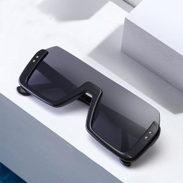 sunglasses bingking square women flat rectangle semi-rimless goggles plastic material lens 2129 uv400 proetction eyewear, White;black
sunglasses bingking square women flat rectangle semi-rimless goggles plastic material lens 2129 uv400 proetction eyewear, White;black