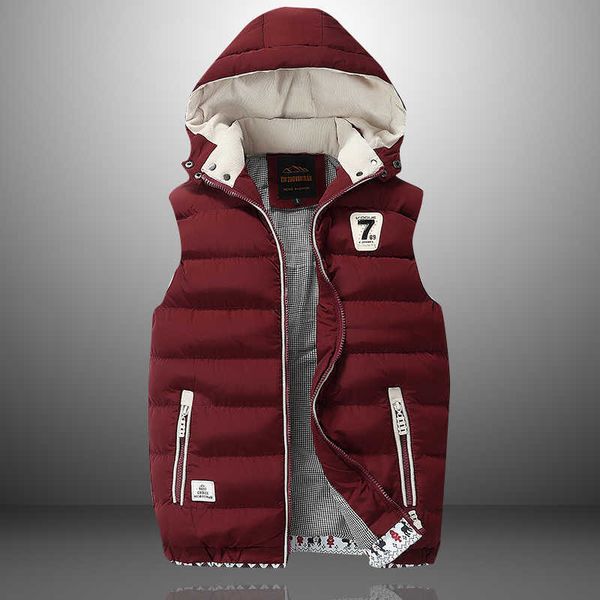 men vest jackets winter warm sleeveless jacket male thick hooded men's casual outerwear letter waistcoat cotton veste homme 5xl 210603, Black;white
men vest jackets winter warm sleeveless jacket male thick hooded men's casual outerwear letter waistcoat cotton veste homme 5xl 210603, Black;white