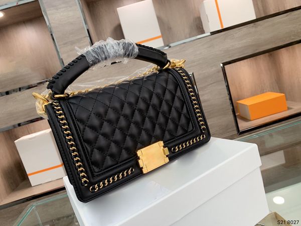 the tasteful style of leather for mobile phones and headphones and other small fashion bags 25 15cm chain shoulder strap, Black
the tasteful style of leather for mobile phones and headphones and other small fashion bags 25 15cm chain shoulder strap, Black