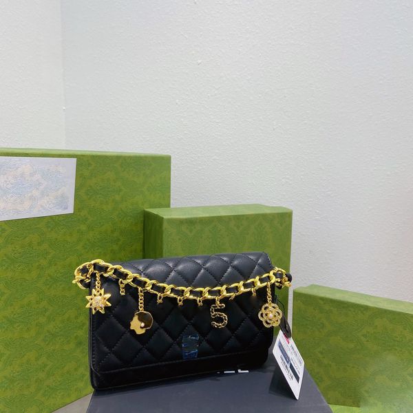new shoulder bags women handbag crossbody bag brands designer handbags flower printing bag purse 19 12cm, Black
new shoulder bags women handbag crossbody bag brands designer handbags flower printing bag purse 19 12cm, Black