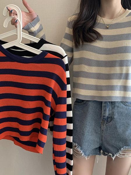 women's sweaters spring autumn striped long sleeve knitted pullovers tees women o-neck fashionable short sweater, White;black
women's sweaters spring autumn striped long sleeve knitted pullovers tees women o-neck fashionable short sweater, White;black
