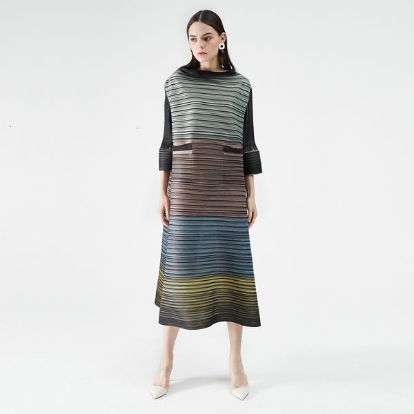 new pleated vintage striped 2021 spring women aesthetic printed clothes plus size three-quarter flare sleeve long pjqp, Black;gray
new pleated vintage striped 2021 spring women aesthetic printed clothes plus size three-quarter flare sleeve long pjqp, Black;gray