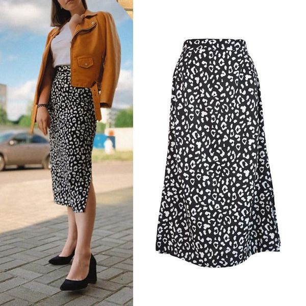 skirts spring black white print skirt high waist side split casual fashion mid elegant female under knee calf
skirts spring black white print skirt high waist side split casual fashion mid elegant female under knee calf