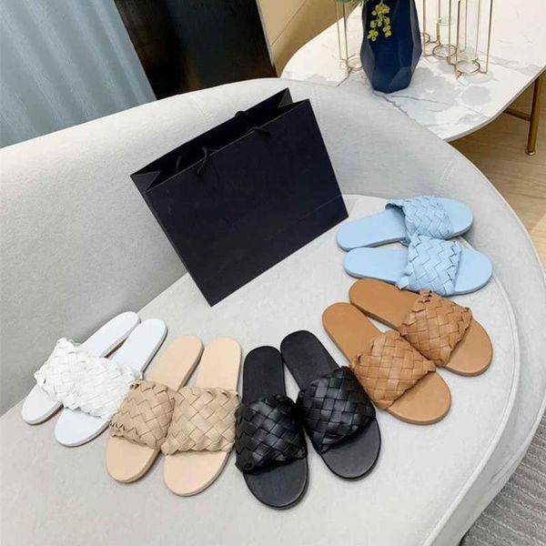 2021 summer women slippers genuine leather weave beach women shoes casual comfortable zapatos de mujer size 35-40, Black
2021 summer women slippers genuine leather weave beach women shoes casual comfortable zapatos de mujer size 35-40, Black