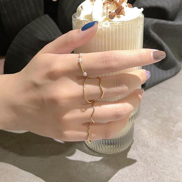 cluster rings 5pcs/set hiphop/rock metal geometry circular set opening index finger accessories buckle joint ring jewelry, Golden;silver
cluster rings 5pcs/set hiphop/rock metal geometry circular set opening index finger accessories buckle joint ring jewelry, Golden;silver