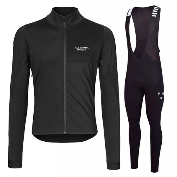racing sets 2021 pro team winter thermal fleece long sleeve cycling jersey set men bike bicicleta invierno lana ropa ciclismo traje, Black;blue
racing sets 2021 pro team winter thermal fleece long sleeve cycling jersey set men bike bicicleta invierno lana ropa ciclismo traje, Black;blue