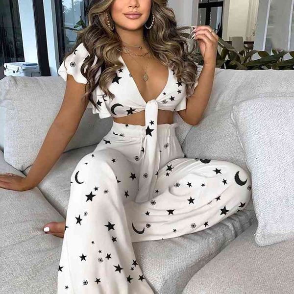 outfit holiday womenpant v neck star and moon print short sleeve crop long pants two pieces suit party, White
outfit holiday womenpant v neck star and moon print short sleeve crop long pants two pieces suit party, White