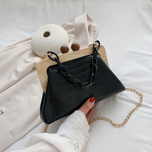 cross body luxury woman shoulder bag handbag brand designer chain women bags fashion leather crossbody messenger lady phone pack purse
cross body luxury woman shoulder bag handbag brand designer chain women bags fashion leather crossbody messenger lady phone pack purse