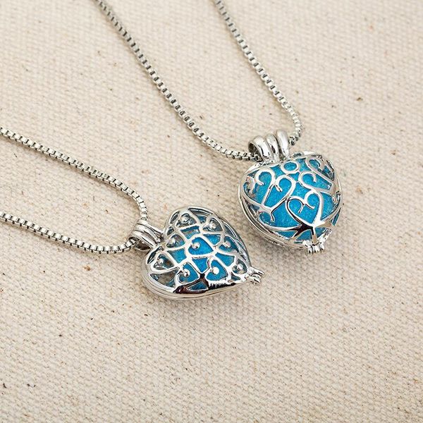 chains botu creative hollow heart-shaped necklace openable perfume dispenser pendant jewelry for women exquisite, Silver
chains botu creative hollow heart-shaped necklace openable perfume dispenser pendant jewelry for women exquisite, Silver