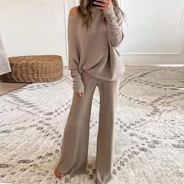 new autumn fashion solid color round neck long-sleeved loose pants casual women's two-piece suit, White
new autumn fashion solid color round neck long-sleeved loose pants casual women's two-piece suit, White