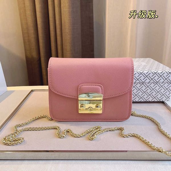 designer luxury bag chain ladies messenger foreign style hand high-end atmosphere wholesale and retail women designer wa women's leathe
designer luxury bag chain ladies messenger foreign style hand high-end atmosphere wholesale and retail women designer wa women's leathe