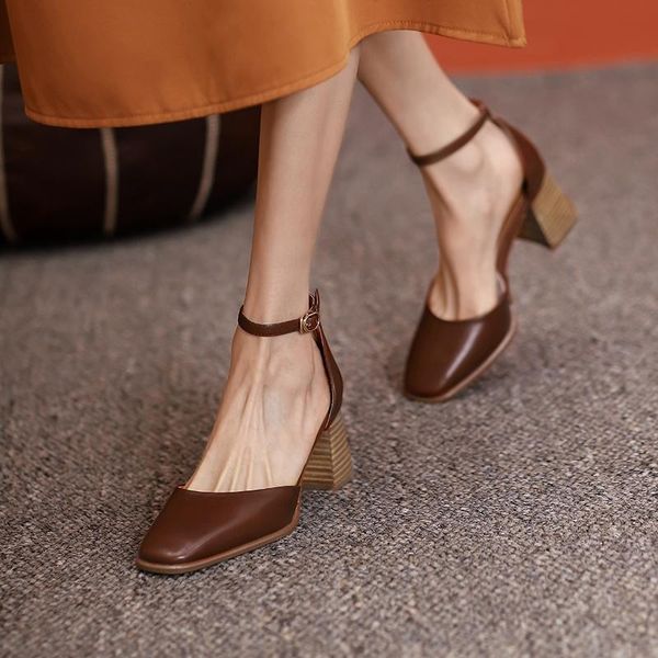 sandals 2021 summer shoes leather high heels fashion close toe buckle thick heel 6.5cm apricot brown size 40, Black
sandals 2021 summer shoes leather high heels fashion close toe buckle thick heel 6.5cm apricot brown size 40, Black