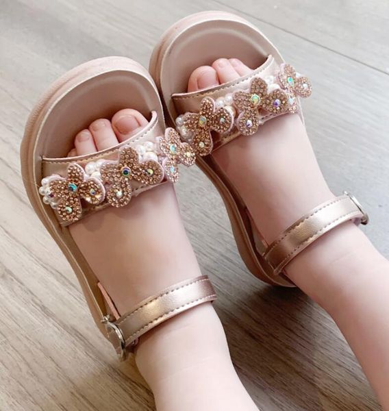 sandals girls gladiator 2021 sweet soft children's beach shoes kids summer floral princess fashion cute high quality, Black;red
sandals girls gladiator 2021 sweet soft children's beach shoes kids summer floral princess fashion cute high quality, Black;red