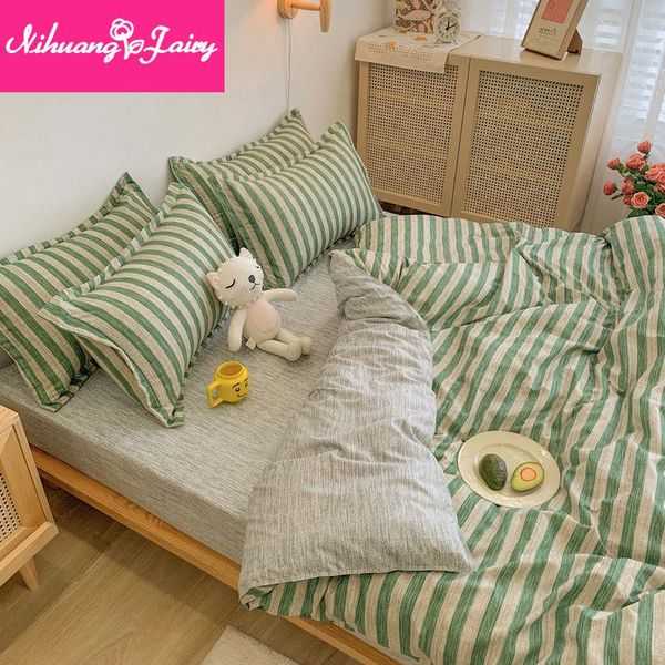 bedding sets fresh nordic simple bed four-piece washed quilt cover three-piece student dormitory set
bedding sets fresh nordic simple bed four-piece washed quilt cover three-piece student dormitory set