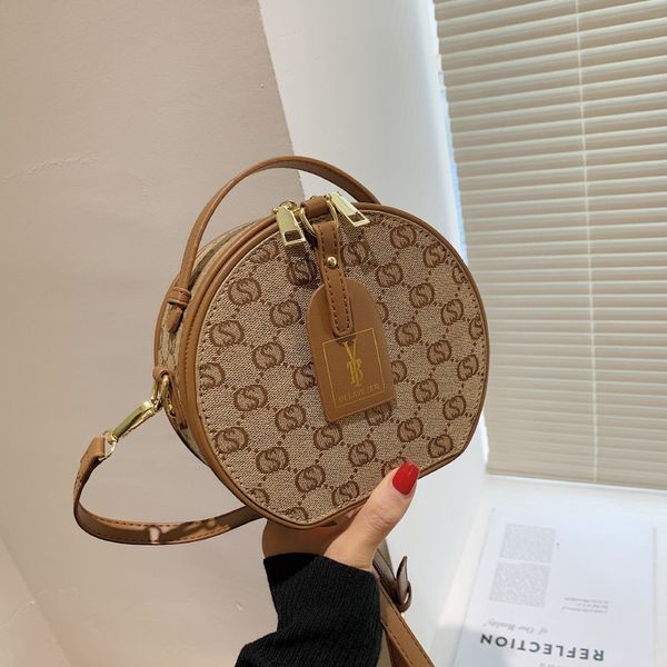 70% off exclusive popular small bag female minority new fashion single shoulder messenger bag portable round cake
70% off exclusive popular small bag female minority new fashion single shoulder messenger bag portable round cake