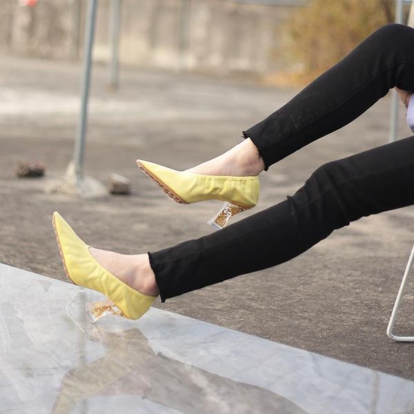 single shoe for early spring 2021 new vintage square leather transparent crystal heel with elastic elastic soft leather heels la, Black
single shoe for early spring 2021 new vintage square leather transparent crystal heel with elastic elastic soft leather heels la, Black
