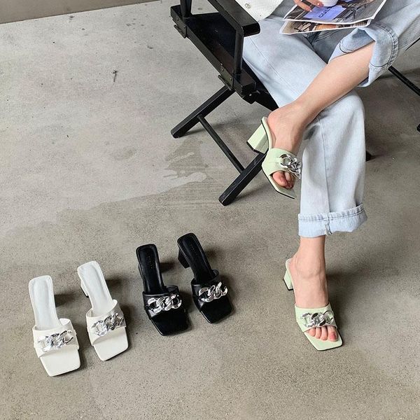 2021 summer slippers fashion chain design women sandals gladiator open toe square heels mule shoes female slides sandalias mujer, Black
2021 summer slippers fashion chain design women sandals gladiator open toe square heels mule shoes female slides sandalias mujer, Black