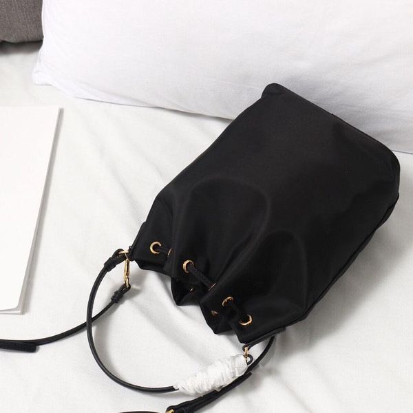 quality leather bag handbags good string fashionable solid-color drawstring mini removable shoulder bag bucket strap satchel shipp bxcf
quality leather bag handbags good string fashionable solid-color drawstring mini removable shoulder bag bucket strap satchel shipp bxcf