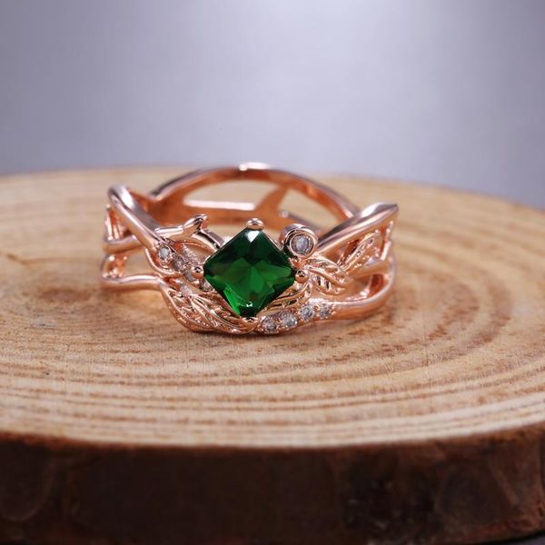 wedding rings caoshi irregular tree vine hollow design with exquisite green cubic zirconia ring for bridal women jewelry wholesale, Slivery;golden
wedding rings caoshi irregular tree vine hollow design with exquisite green cubic zirconia ring for bridal women jewelry wholesale, Slivery;golden