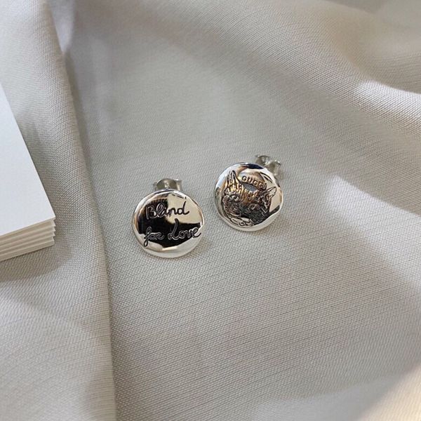 ladies fashion jewelry high version sterling silver ancient family double earrings small daisy love fearless flowers and birds carved patter, Golden
ladies fashion jewelry high version sterling silver ancient family double earrings small daisy love fearless flowers and birds carved patter, Golden