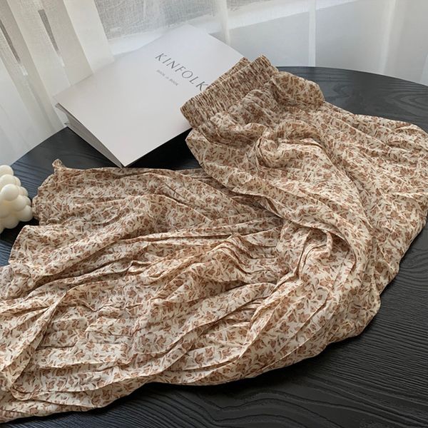 new 2021 summer and spring korean ins wind romantic french small floral gentle all-match age reduction fold print skirt xjhv, Black
new 2021 summer and spring korean ins wind romantic french small floral gentle all-match age reduction fold print skirt xjhv, Black