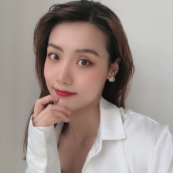 stud fashion trend temperament versatile cats-eye earring for women gift small and delicate earring, Golden;silver
stud fashion trend temperament versatile cats-eye earring for women gift small and delicate earring, Golden;silver