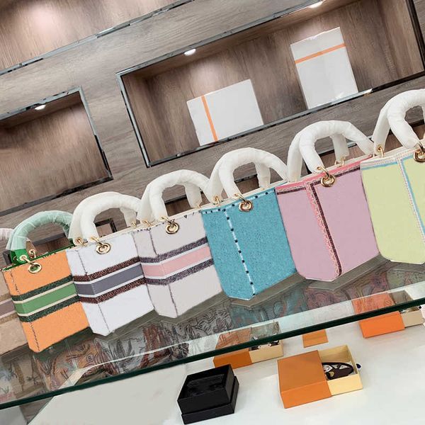 luxurys designers letter shopping totes women fashion handbags bags leather shoulder party
luxurys designers letter shopping totes women fashion handbags bags leather shoulder party